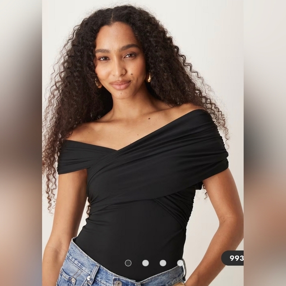 Abercrombie & Fitch Off-Shoulder Wrap Bodysuit – Black (Size XS) - Picture 1 of 5